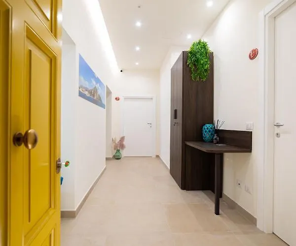 Numisia Guest HouseBed and Breakfast